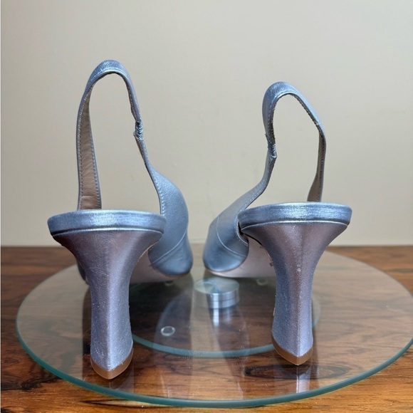 BERNARDO Slingback Pump in silver leather - Picture 11 of 16